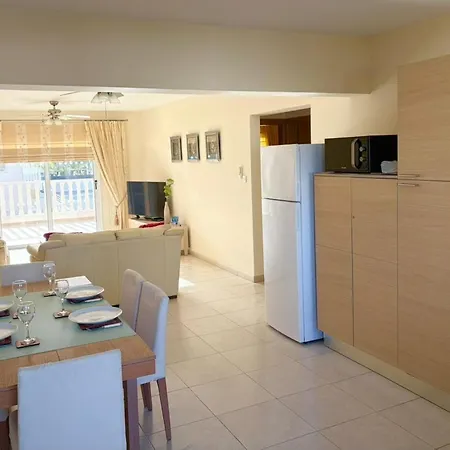Golden Sands No10